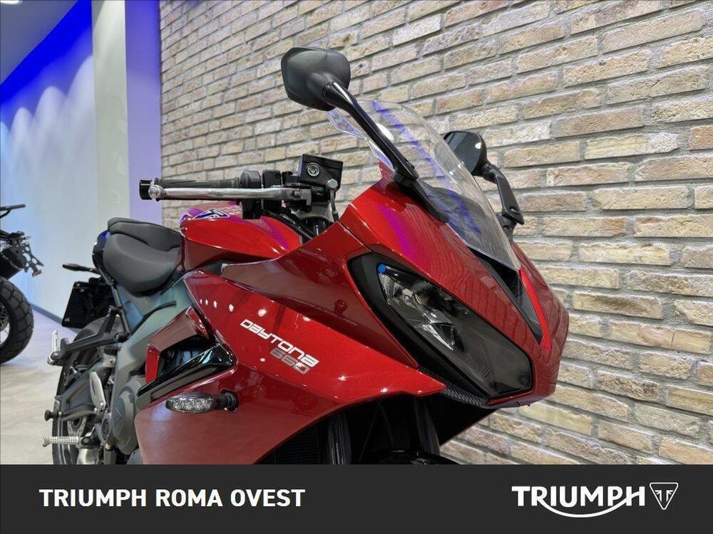 Triumph Daytona 660 (2024 - 25) (13)