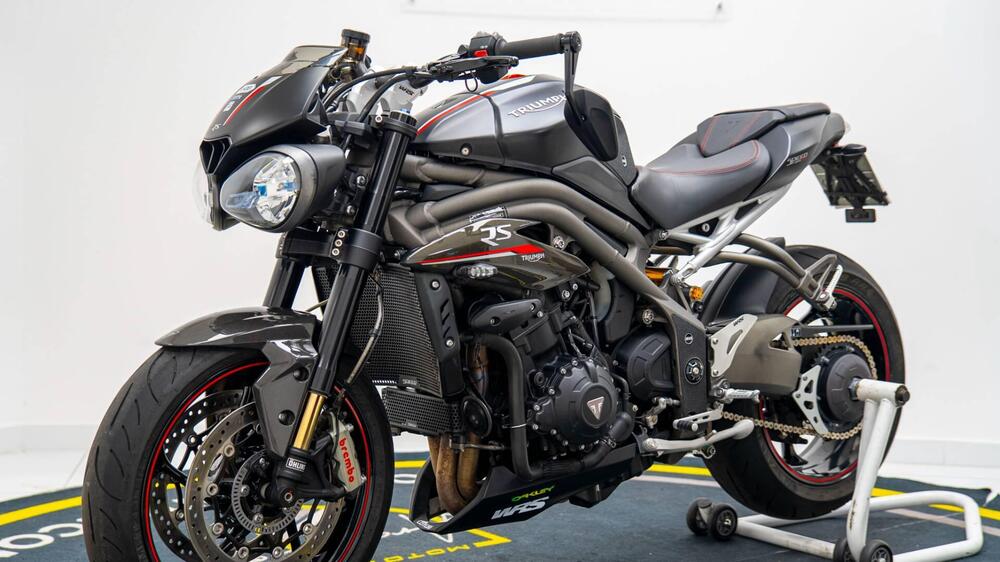 Triumph Speed Triple 1050 RS (2018 - 20) (8)