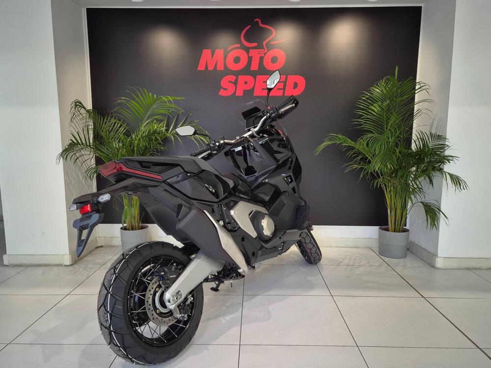 Honda X-ADV 750 (2025) (6)