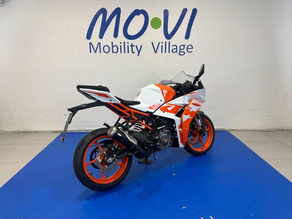 KTM RC 125 (2022 - 25) (2)