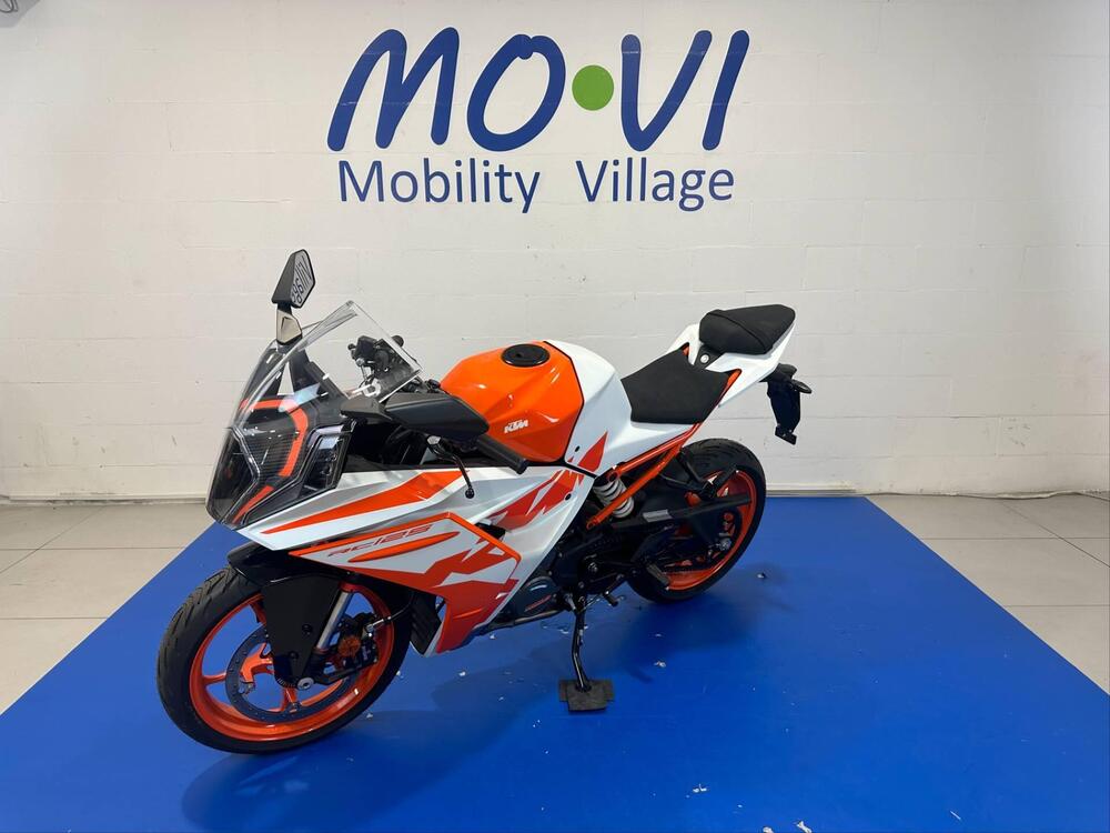 KTM RC 125 (2022 - 25) (6)