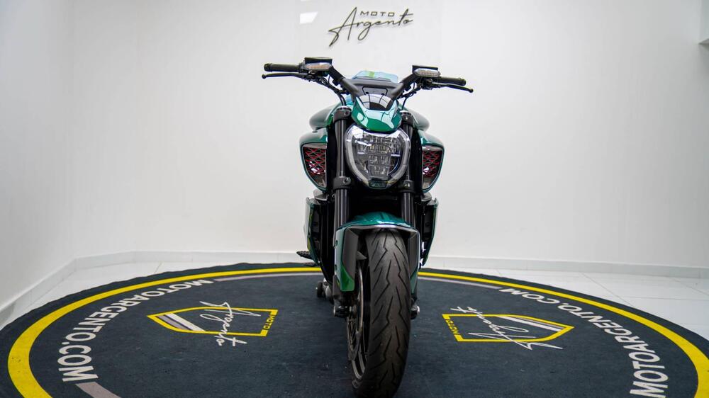 Ducati Diavel for Bentley (2024) (9)