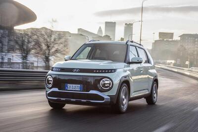 Hyundai Inster: la city car elettrica compatta diventa a 5 posti, con un sovraprezzo &quot;simbolico&quot;