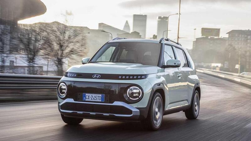 Hyundai Inster: la city car elettrica compatta diventa a 5 posti, con un sovraprezzo &quot;simbolico&quot;
