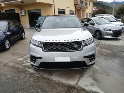 Land Rover Range Rover Velar 2.0D I4 240 CV R-Dynamic HSE del 2018 usata a Colfelice