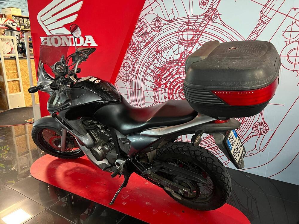 Honda Transalp XL 700 V (2007 - 2013) (6)