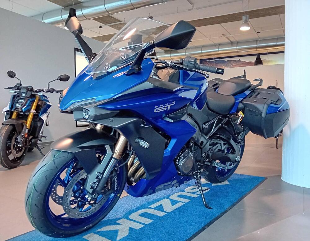 Suzuki GSX-S1000GT (2025) (8)