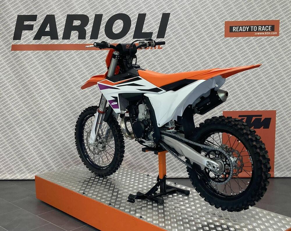 KTM 300 SX (2024) (5)