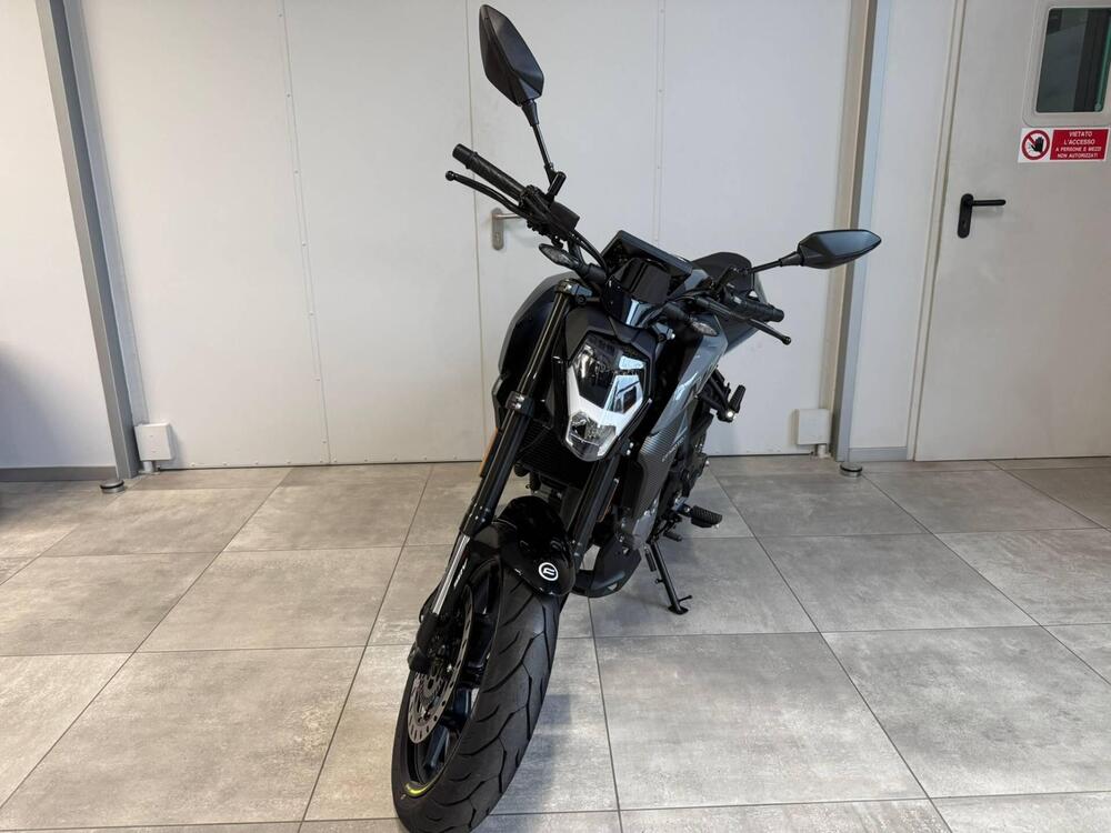 CFMOTO 300NK (2021 - 25) (4)