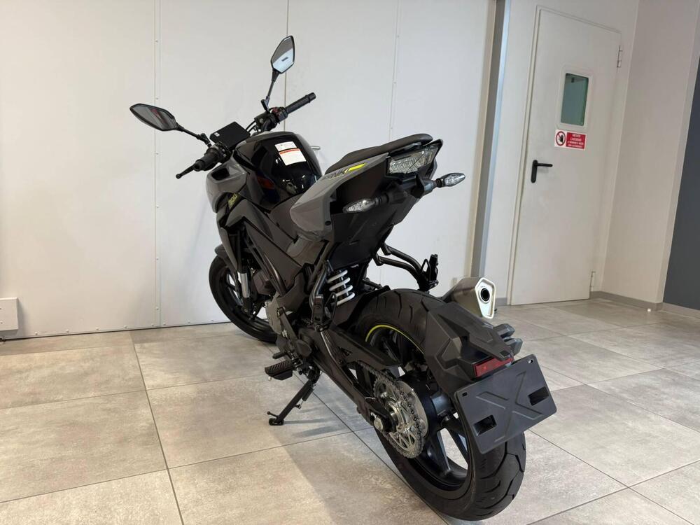 CFMOTO 300NK (2021 - 25) (6)