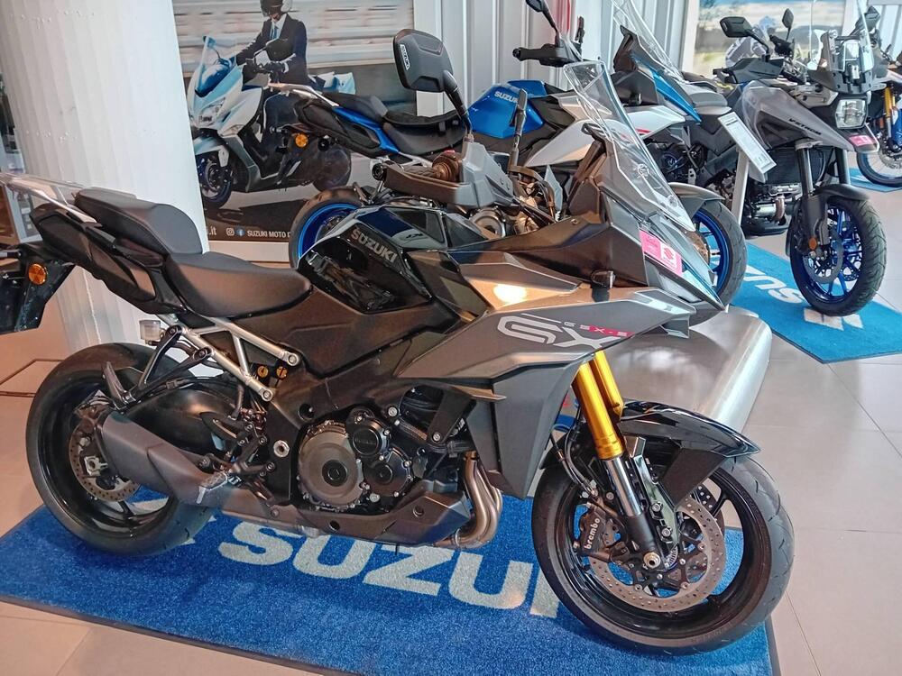 Suzuki GSX-S1000GX (2024 - 26) (8)