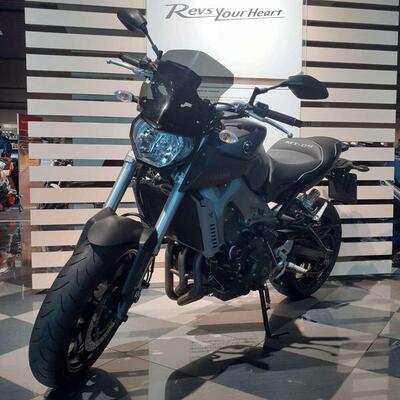 Yamaha MT-09 ABS (2013 - 15) usata