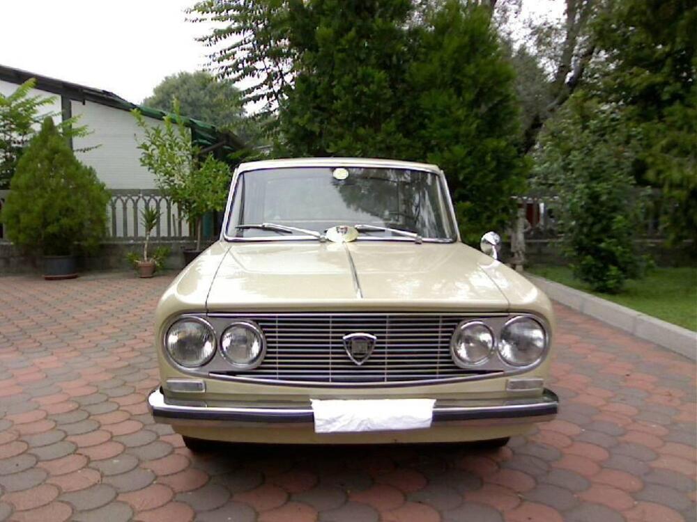 Lancia Fulvia Berlina d'epoca a Ravenna (2)