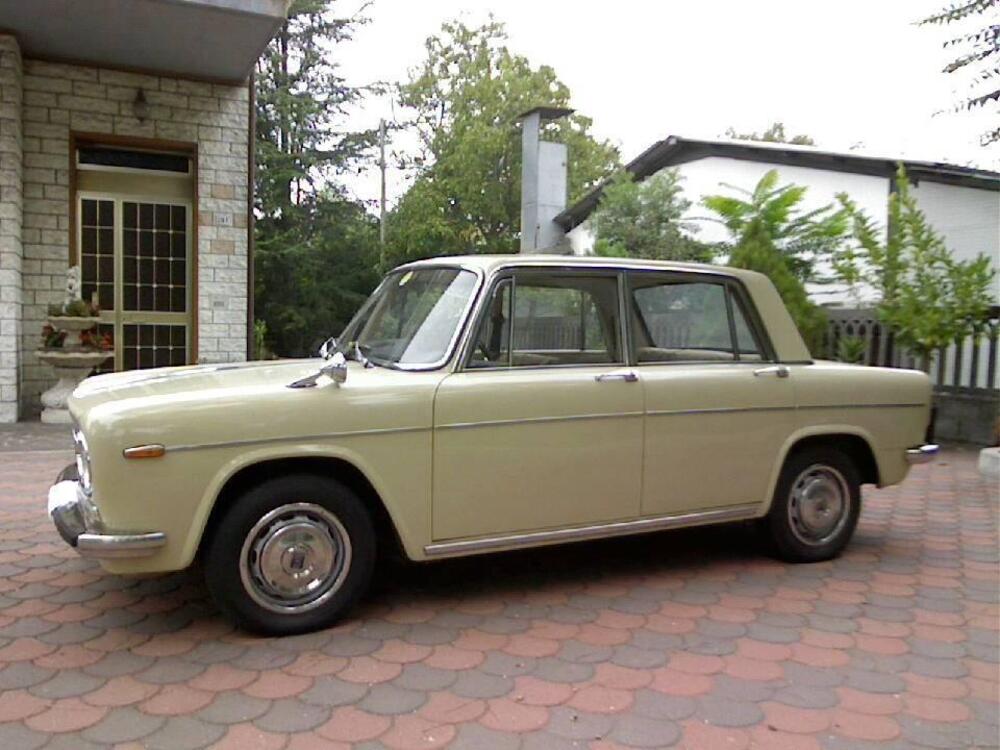 Lancia Fulvia Berlina d'epoca a Ravenna (6)