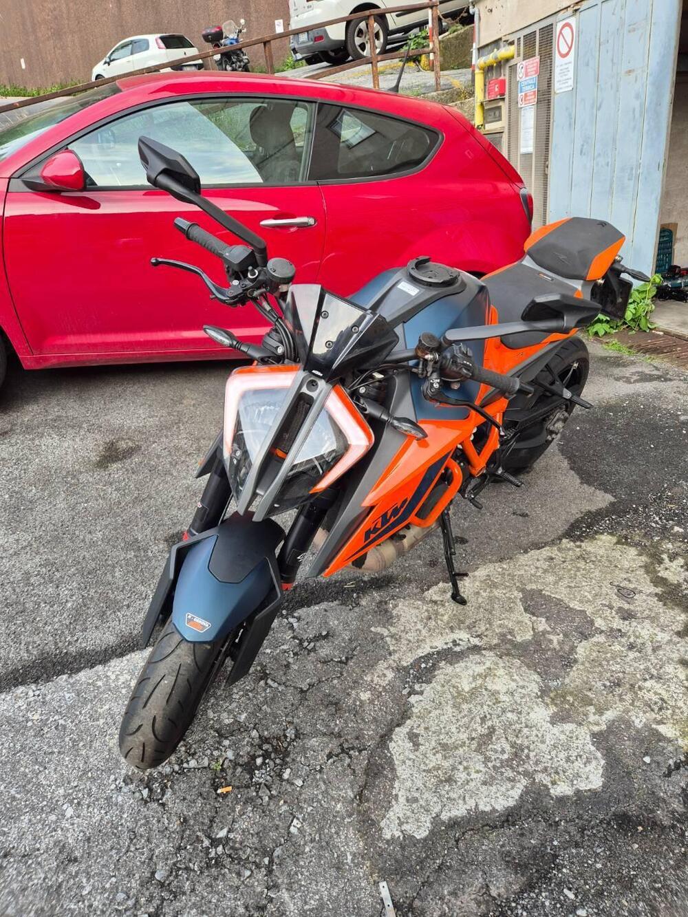 KTM 1290 Super Duke R (2020) (5)