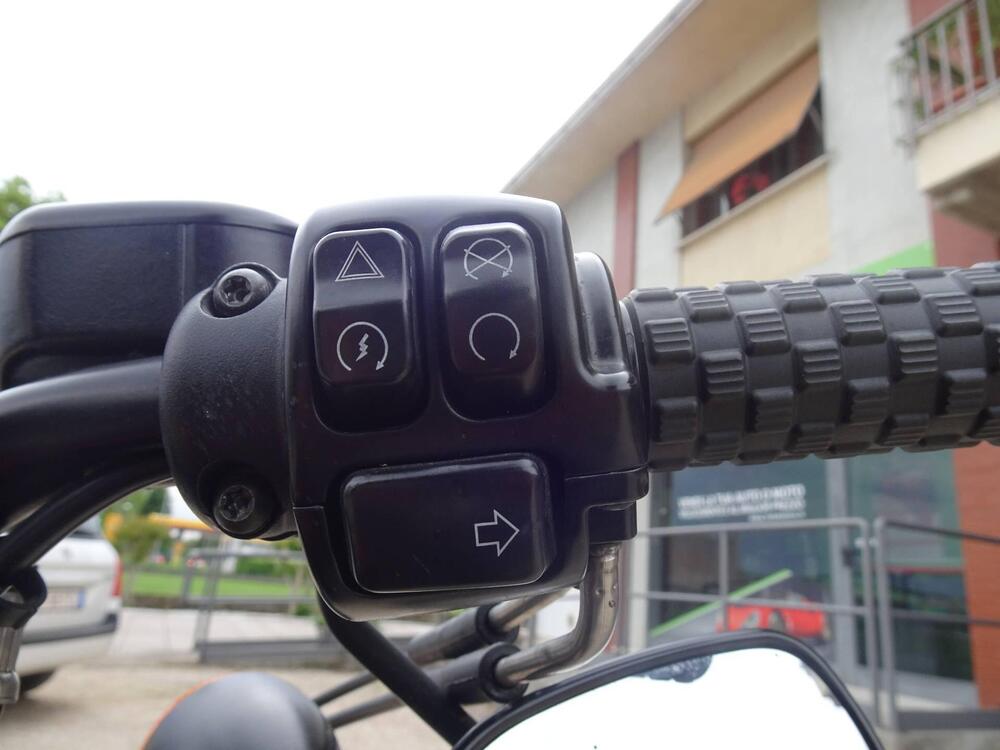 Harley-Davidson XL 1200 X Forty-Eight (2018) (16)