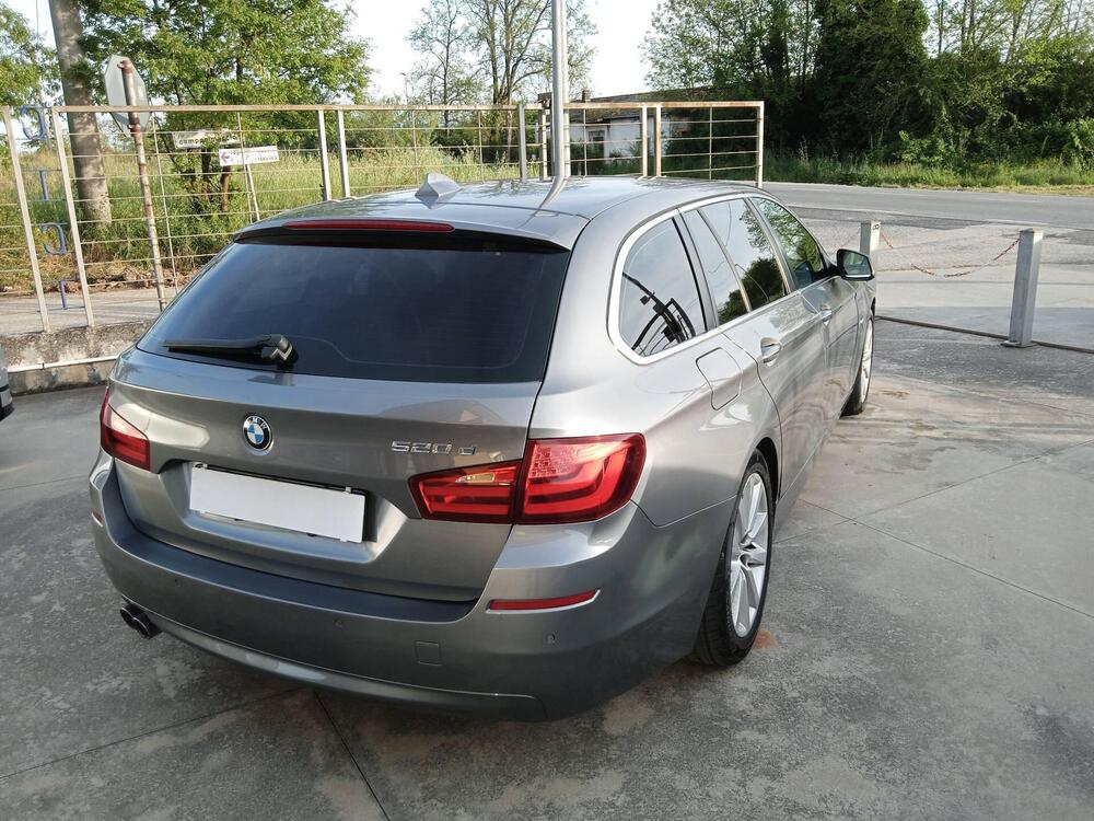 BMW Serie 5 Touring usata a Frosinone (5)
