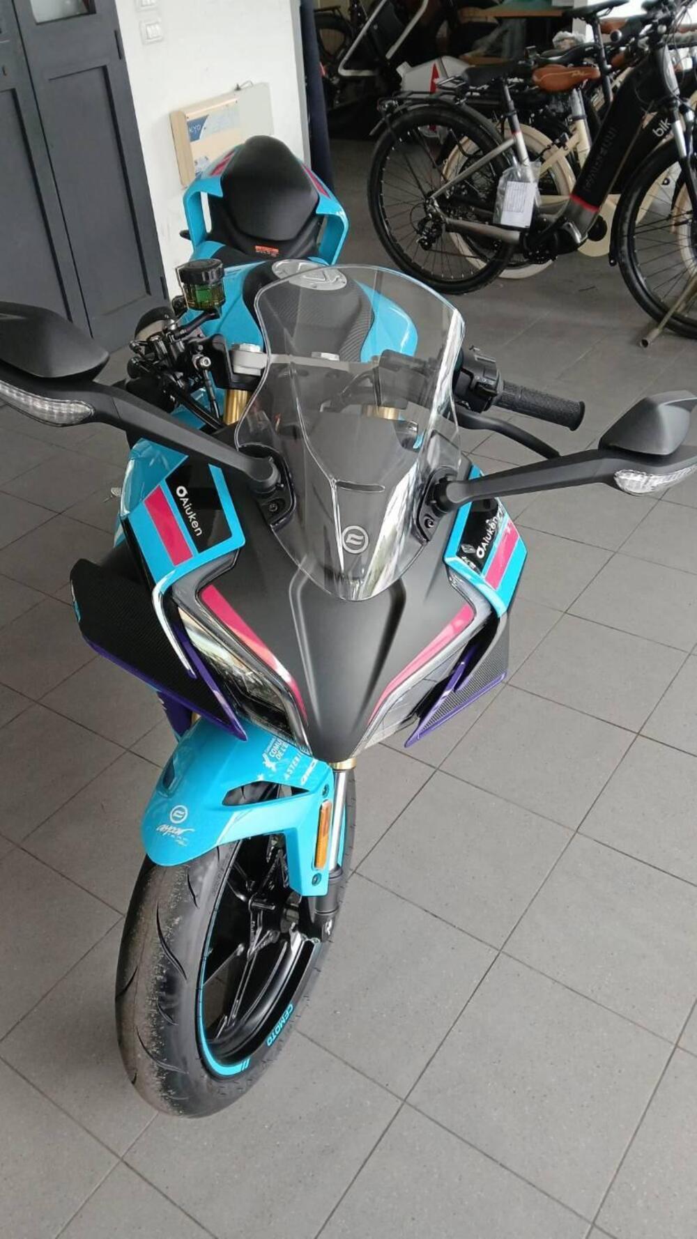 CFMOTO 450SR World Champions Replica (2025 - 26) (2)