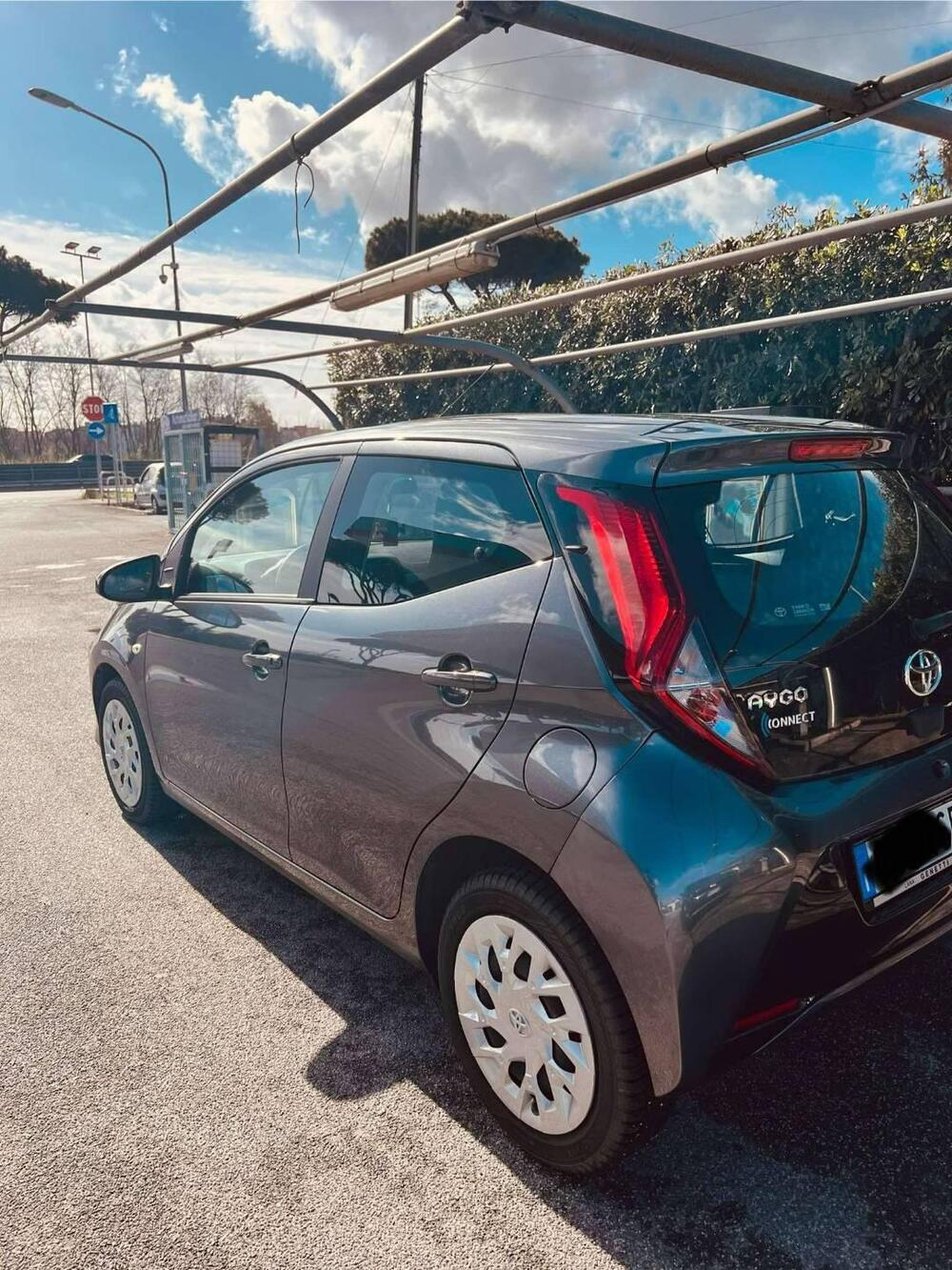 Toyota Aygo usata a Roma (6)