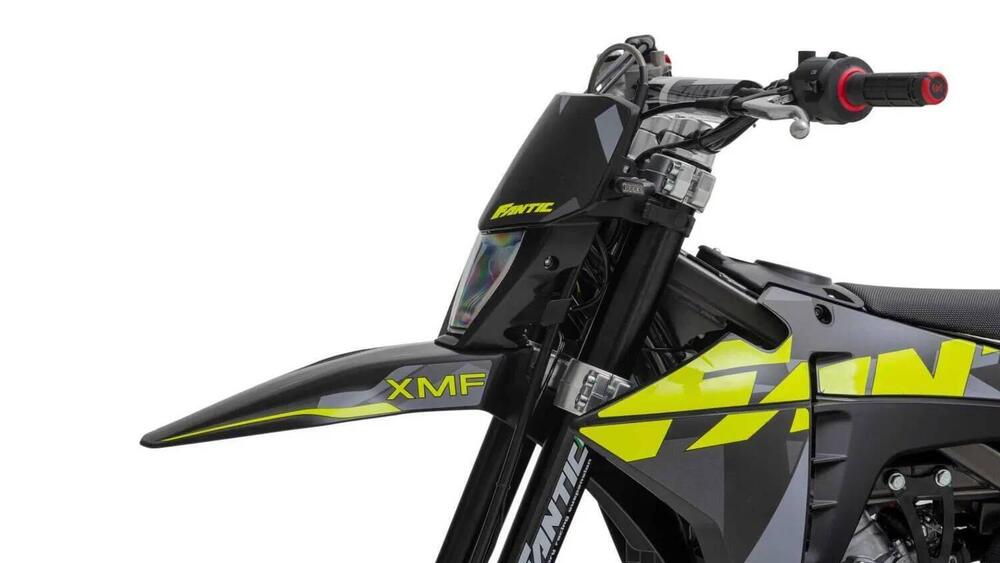 Fantic Motor XMF 125 Performance (2025) (3)