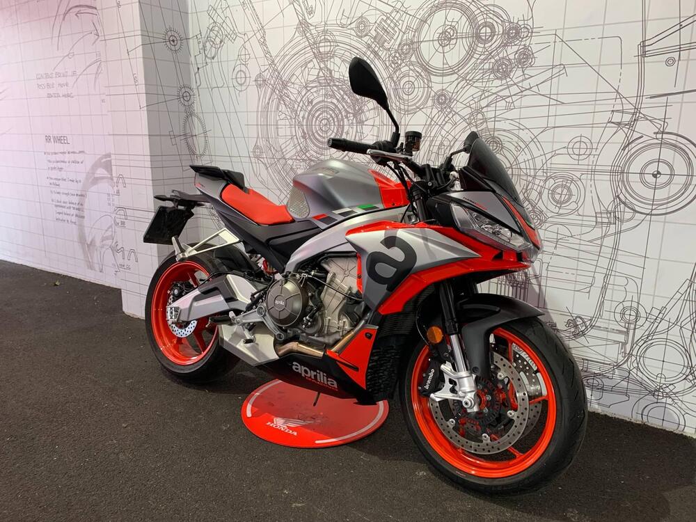 Aprilia Tuono 660 (2021 - 25) (3)