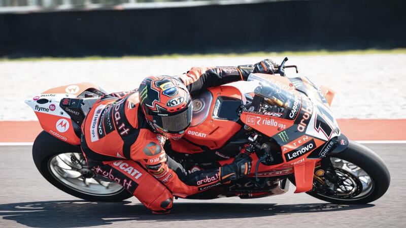 Ducati Panigale V4 R in arrivo