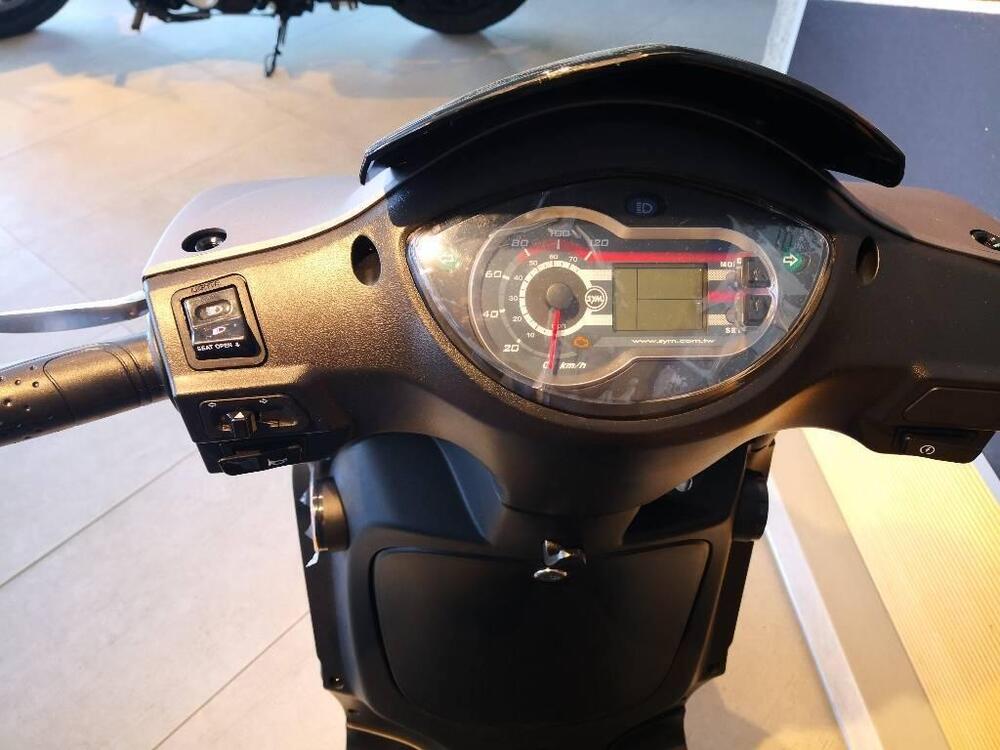 Sym Symphony 125 SR (2025) (12)