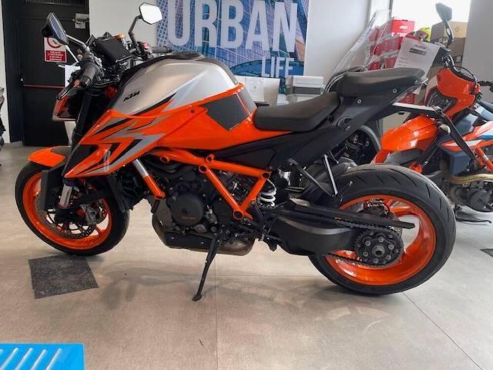 KTM 1290 Super Duke R EVO (2022 - 23) (4)