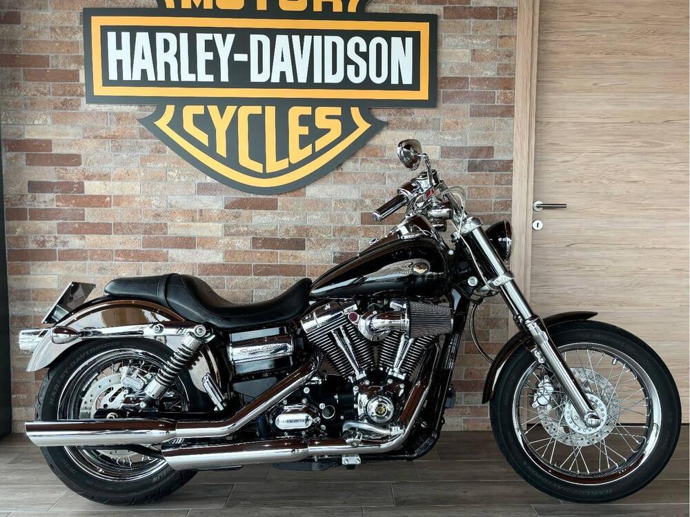 Harley-Davidson 1584 Super Glide Custom (2008 - 13) - FXDC (8)