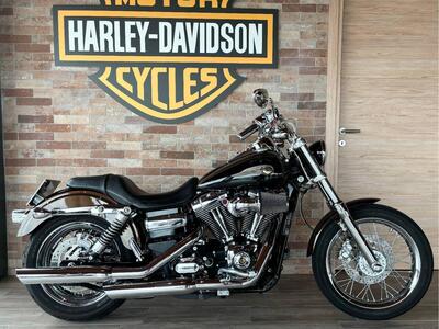 Harley-Davidson 1584 Super Glide Custom (2008 - 13) - FXDC usata
