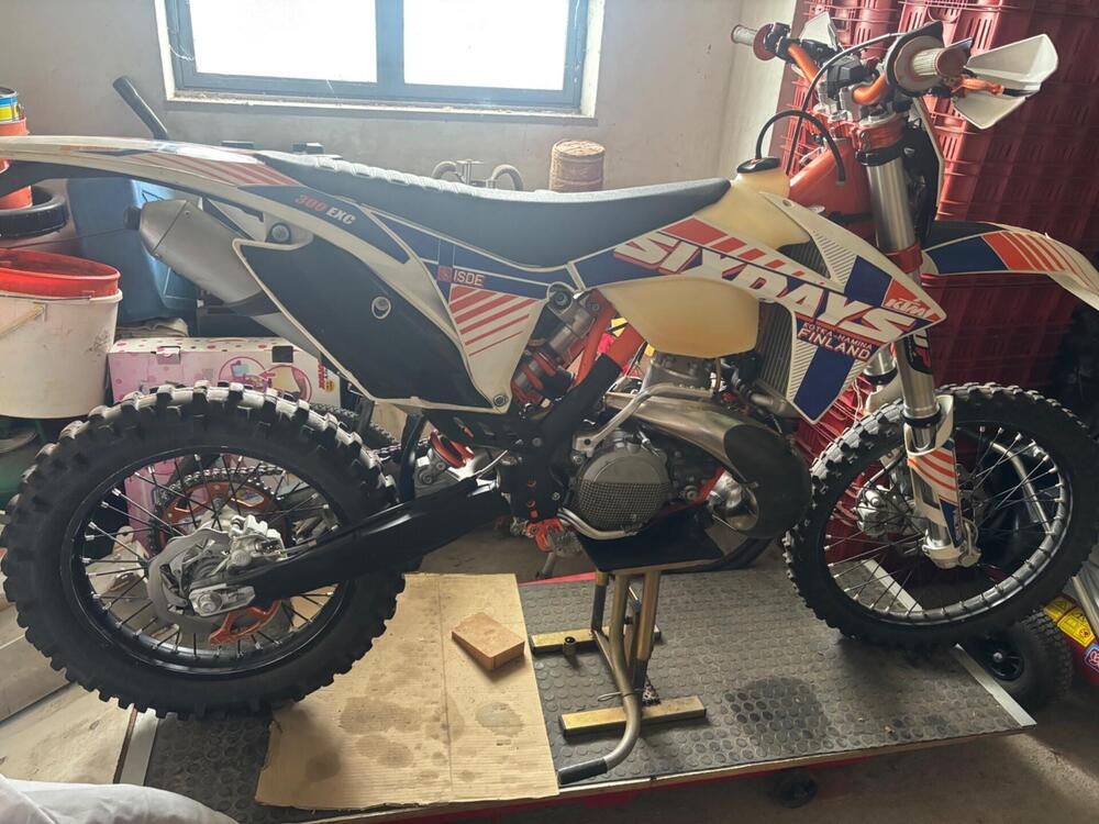 KTM 300 EXC E Six Days (2012)