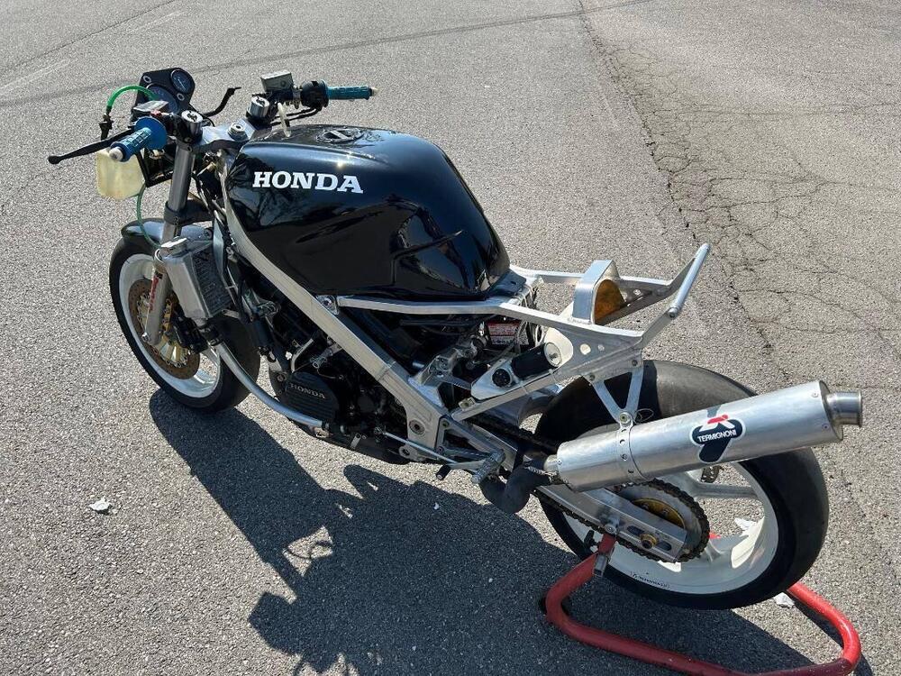 Honda VFR 750 F (1986 - 87) (17)