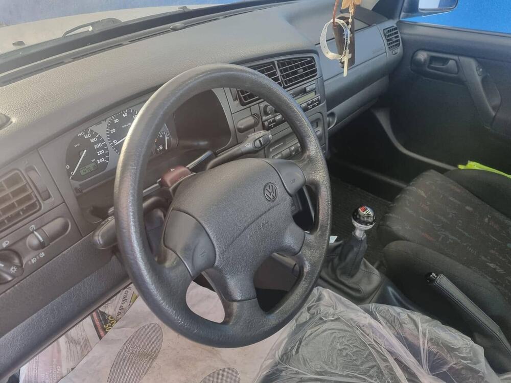 Volkswagen Golf GTI 2.0 16V 150cv d'epoca a Oristano (13)