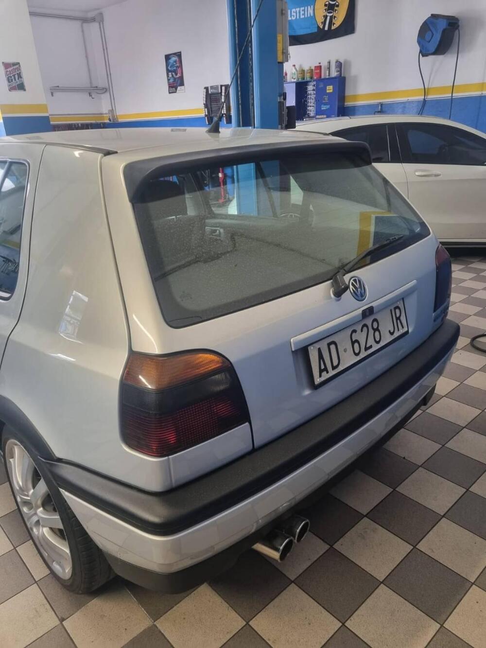 Volkswagen Golf GTI 2.0 16V 150cv d'epoca a Oristano (5)