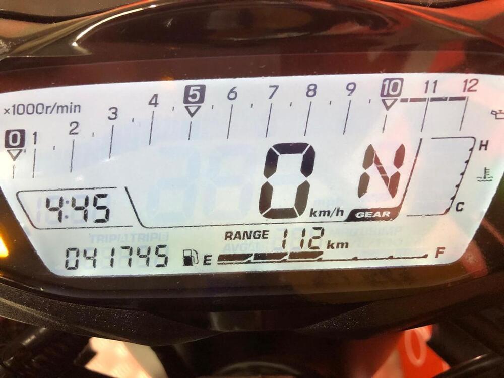 Suzuki SV 650 (2016 - 20) (8)