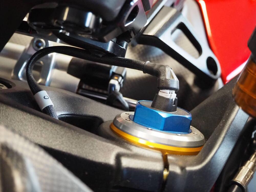 MV Agusta Brutale 1000 RR (2021 - 25) (12)