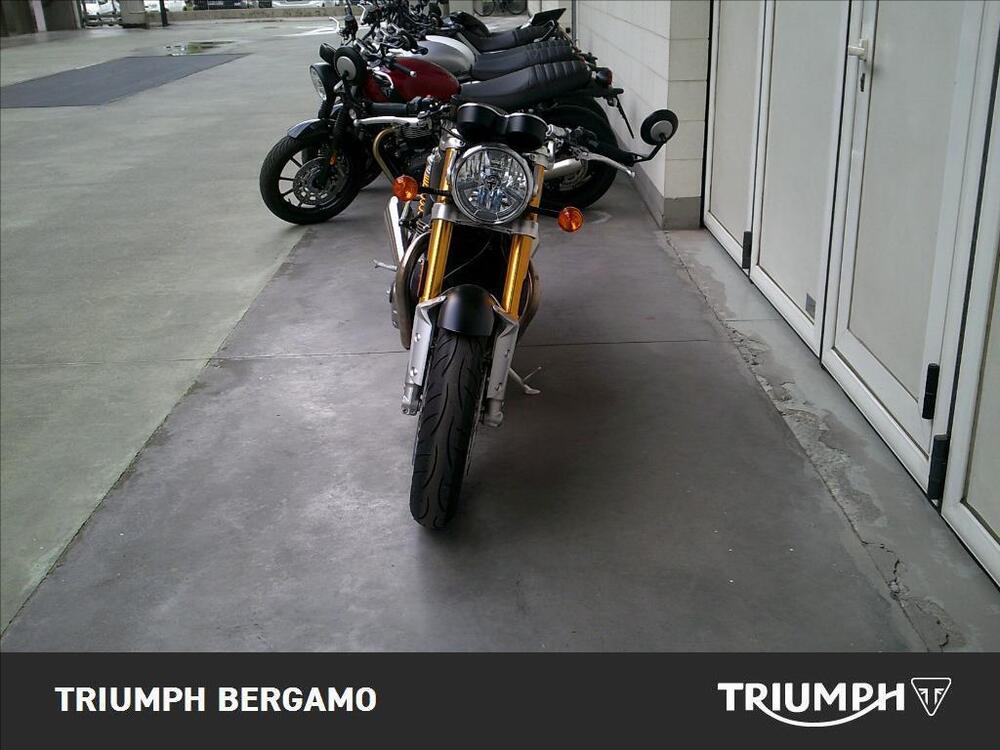 Triumph Thruxton 1200 R (2016) (5)