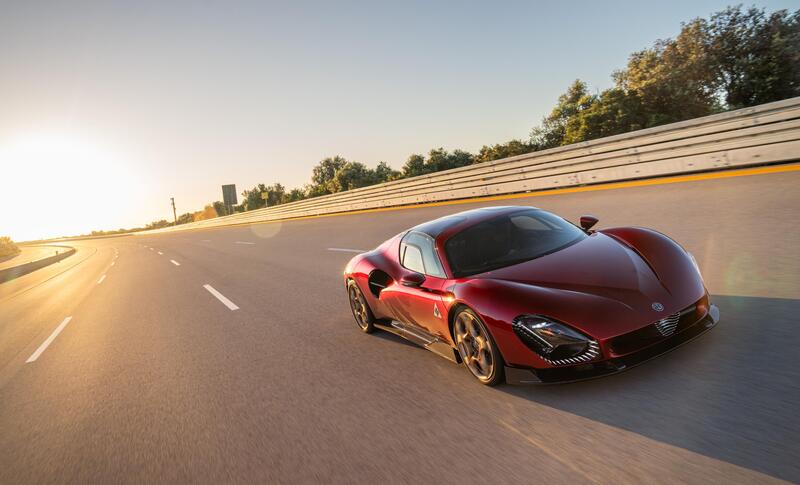 I primi test dell&#039;Alfa 33 Stradale a Nard&ograve;