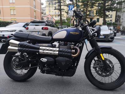 Triumph Street Scrambler 900 Gold Line Edition (2021 - 23) usata