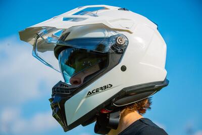 Nuovi caschi Acerbis Attack e Assault