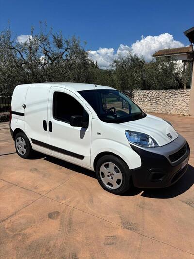 Fiat Fiorino Furgone cargo 1.3 mjt 95cv del 2023 usata a Ferentino
