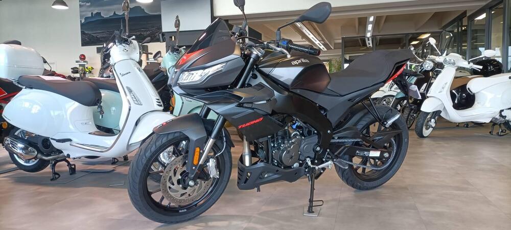 Aprilia Tuono 125 (2025 - 26) (2)