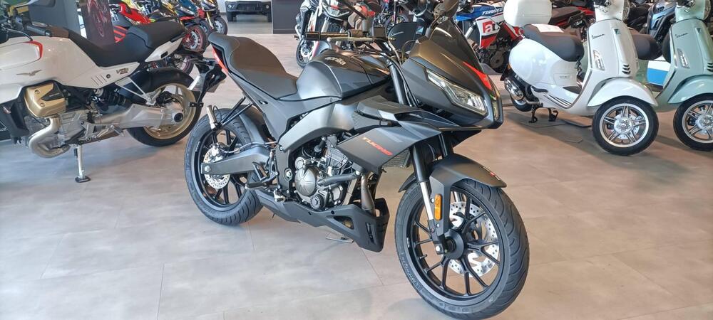 Aprilia Tuono 125 (2025 - 26) (4)
