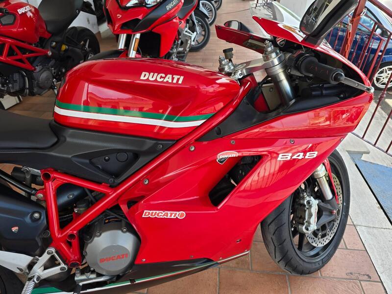 Ducati 848 (2007 - 13) (7)