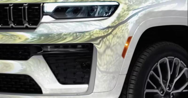 Jeep Grand Cherokee 2026: in arrivo il restyling del bestseller americano