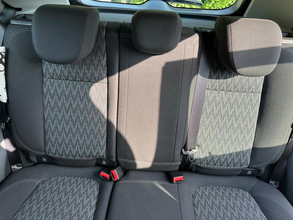 Opel Mokka usata a Milano (16)