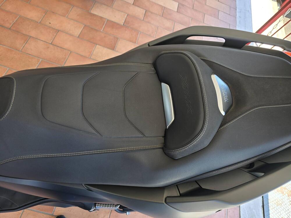 Yamaha X-Max 400 Tech Max (2020) (10)