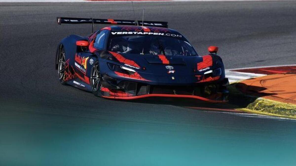 F1. Max Verstappen in incognito: ecco dove è andato dopo Miami e cosa c'entra la Ferrari 296