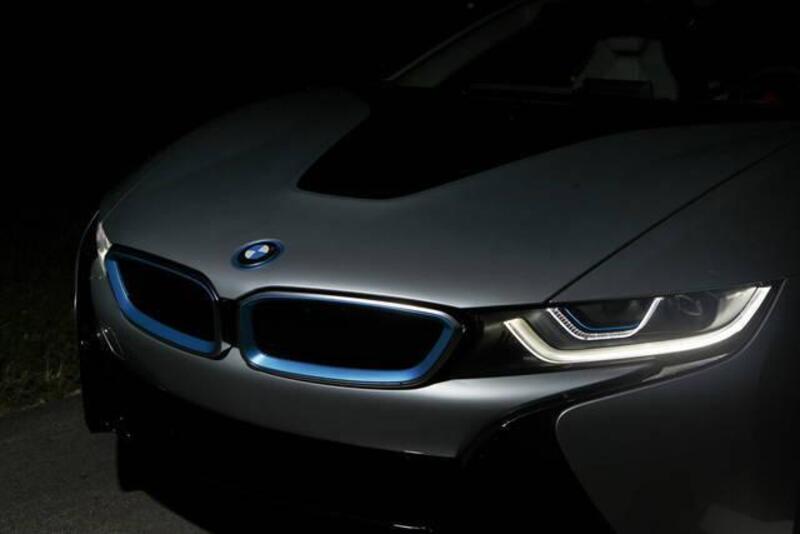 Fari laser BMW i8 2014