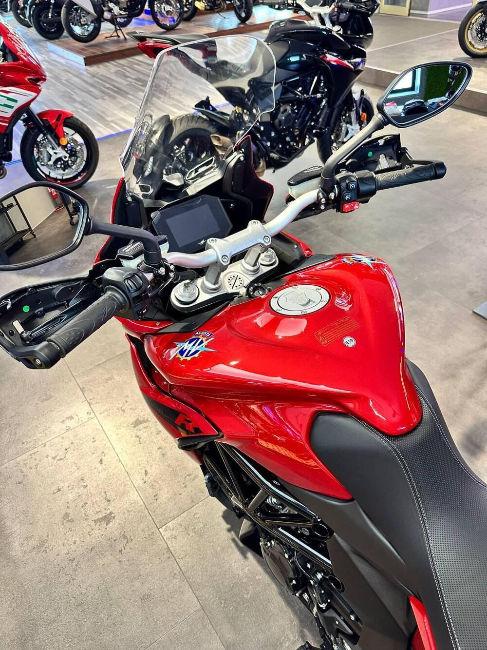 MV Agusta Turismo Veloce 800 R (2023 - 25) (4)